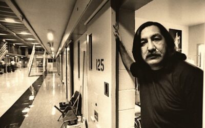 Po 49 latach Leonard Peltier wraca do domu!